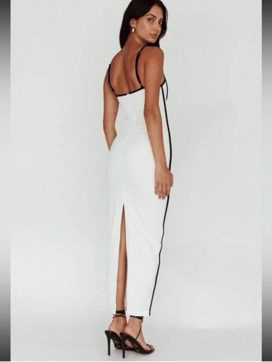 Selfie Leslie White & Black Contrast Midi Dress – Size XS (AU 6) – NWT - Picture 4 of 9